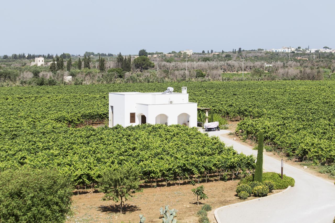 Tenutayala - Residenza Agrituristica Parabita Exterior photo